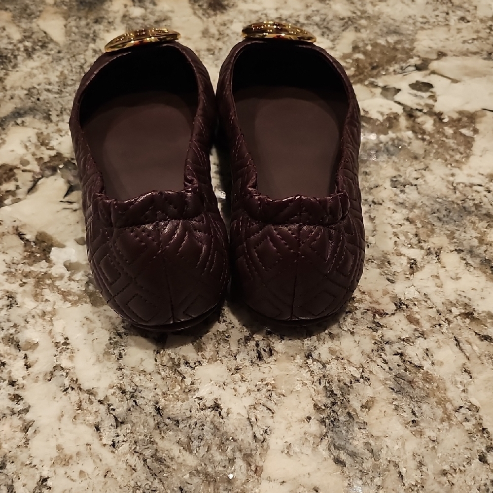 Tory Burch Dark Brown Quilted Flats with Gold Logo - Picture 5 of 7